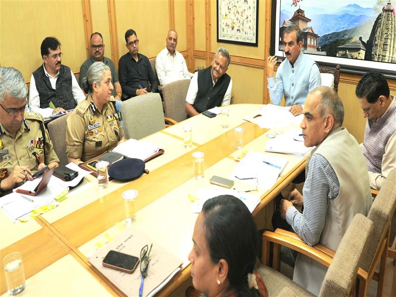 CM stresses on urgent need to study rising incidents of cloud bursts