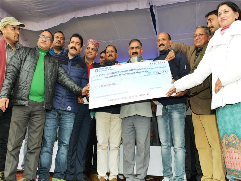 A delegation of lecturers association presented a cheque of Rs. 253011/- to the chief minister Thakur Sukhvinder Singh Sukhu towards Mukhyamantri Sukh-Ashray Sahayata Kosh in Hamirpur today