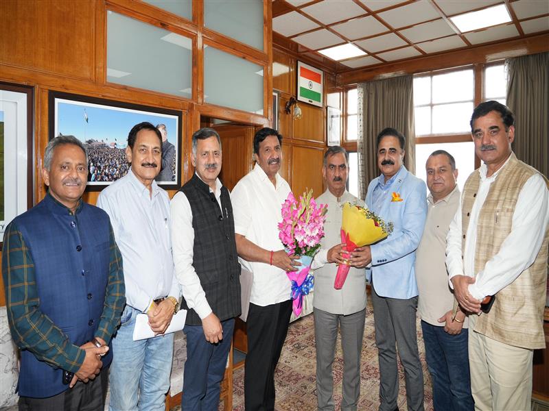 HPSEB Chairman met Chief Minister