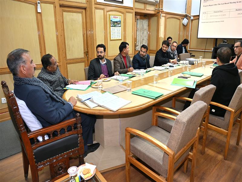 CM chairs HPSEDC Board Meeting