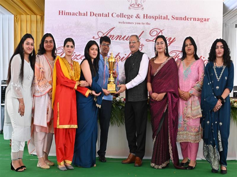 Governor addresses annual function at Himachal Dental College Sundernagar