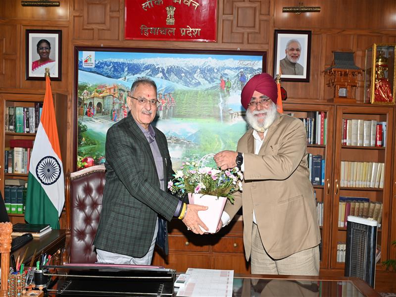  VC calls on Governor